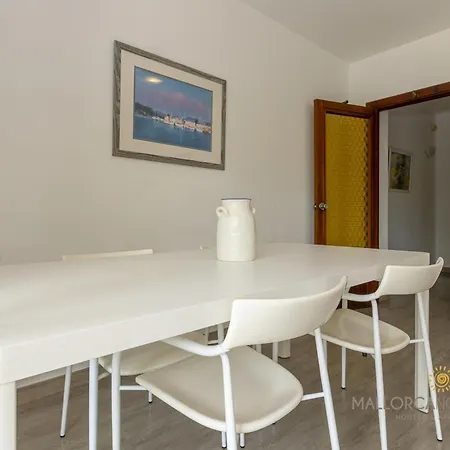 Voramar I First Line Pine Walk * Port de Pollenca