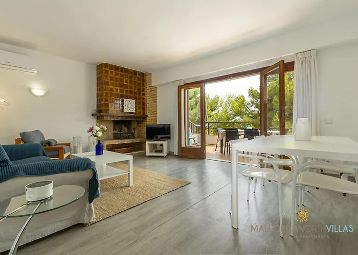 Voramar I First Line Pine Walk Appartement Port de Pollença